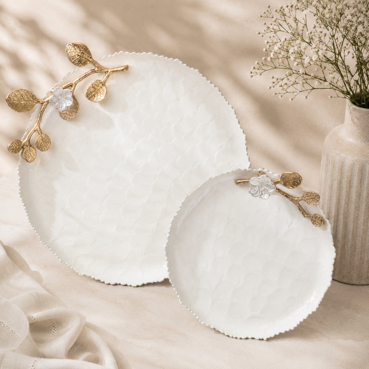 Enamel Round Plates – Set of 2