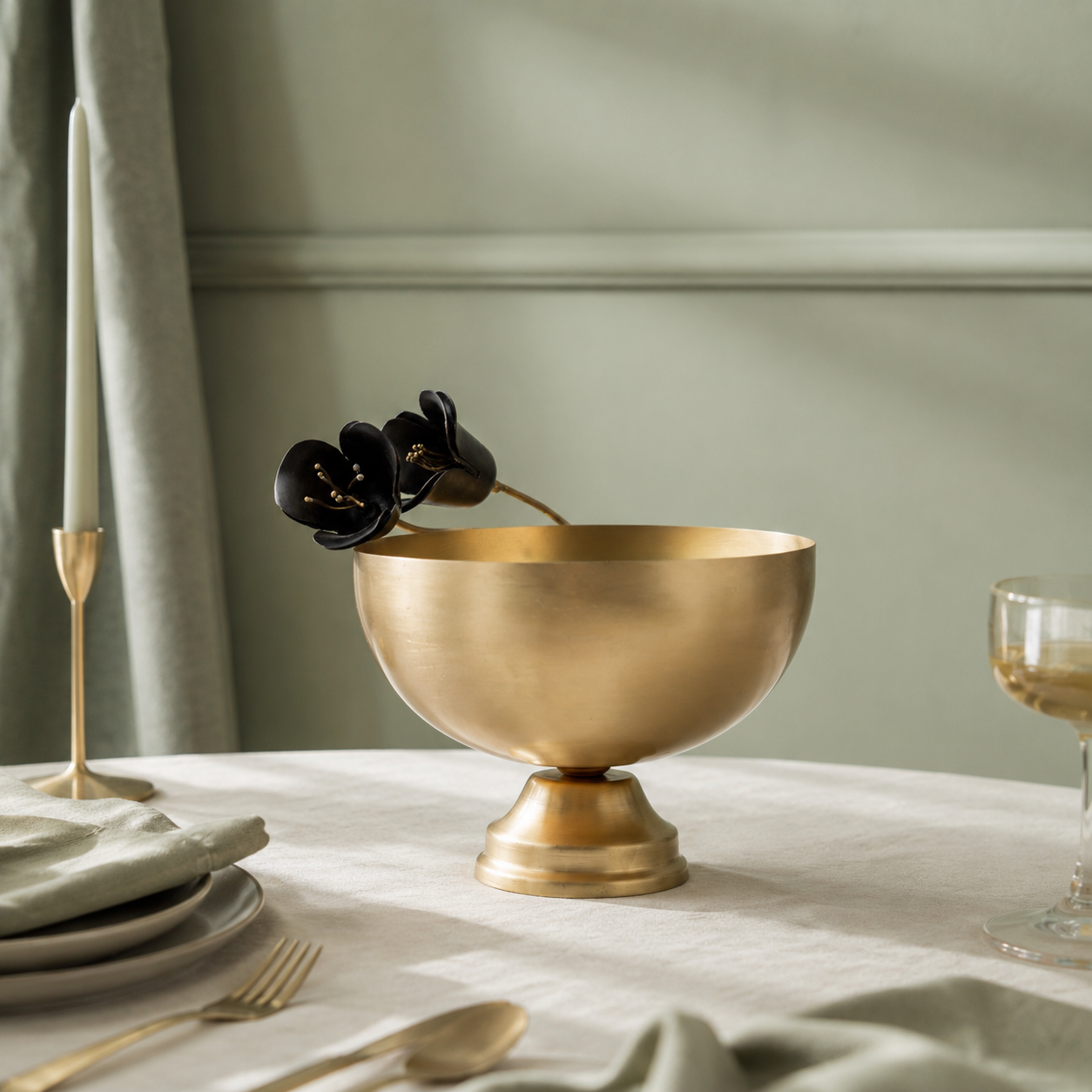 Tulipa Noir Bowl